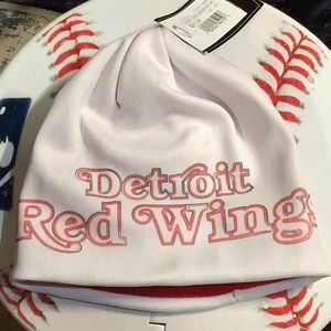 Detroit Red Wings NHL 2nd Season Knit Hat Cap Beanie